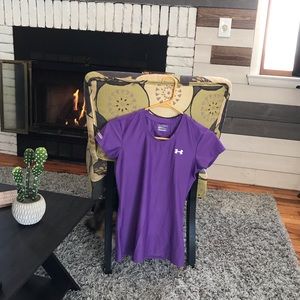 Brand:  Under Armour
Condition: Perfect!